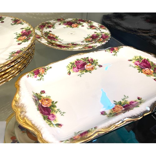 454 - Selection of Royal Albert Old Country Rose pottery includes part tea service, 3 tier cake stand, vas... 