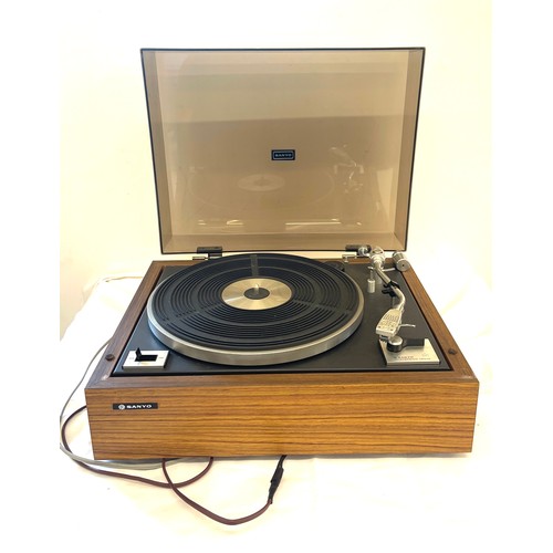 271 - Vintage Sanyo TP-91S Turntable / Record Player, untested