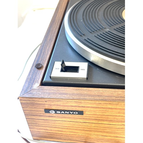 271 - Vintage Sanyo TP-91S Turntable / Record Player, untested