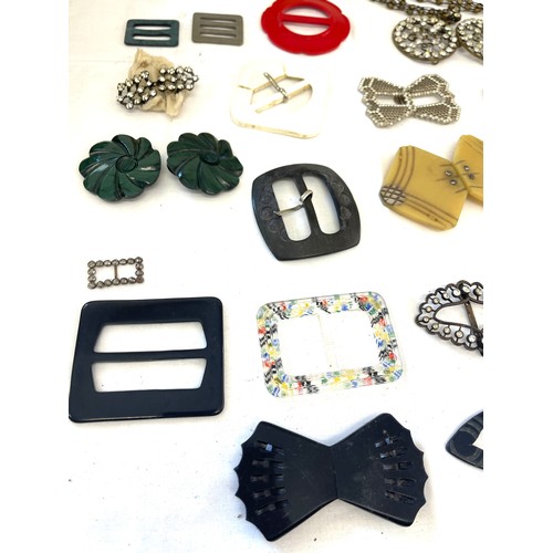 555 - Selection of antique and later ladies belt buckles