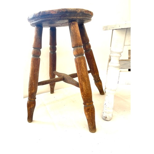 400 - 2 Vintage low stools