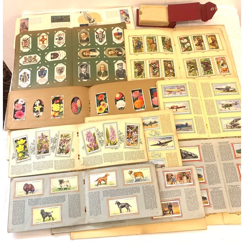 85 - Selection of vintage cigarette cards