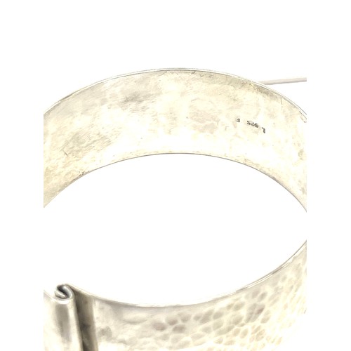 514A - 3 Silver hallmarked silver bangles, approximate total weight 90g