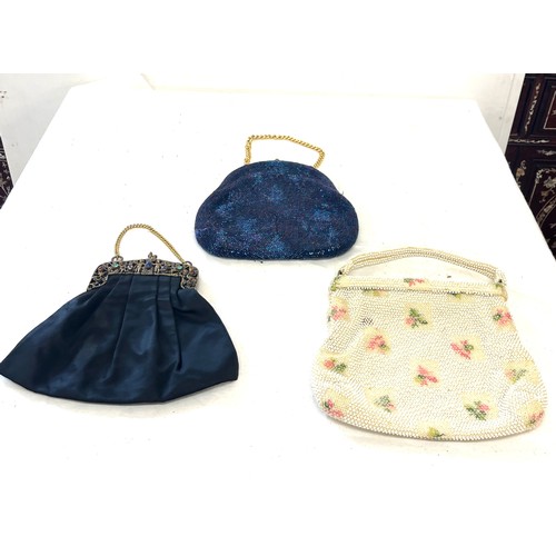 108 - Selection of 3 ladies vintage handbags