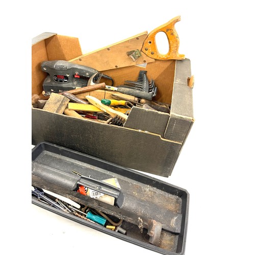 206 - Selection of vintage tools to include hammers, planes, chisels, Stanley Plane No 4 etc