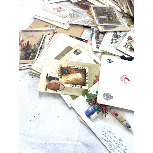 210 - Selection vintage greeting cards