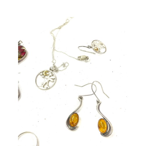 464 - Selection of silver and sone set jewellery includes earring, pendant sets etc