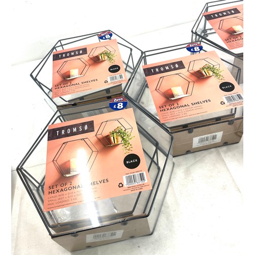 351 - 5 x new in packaging Hexagonal set of 2 shelves