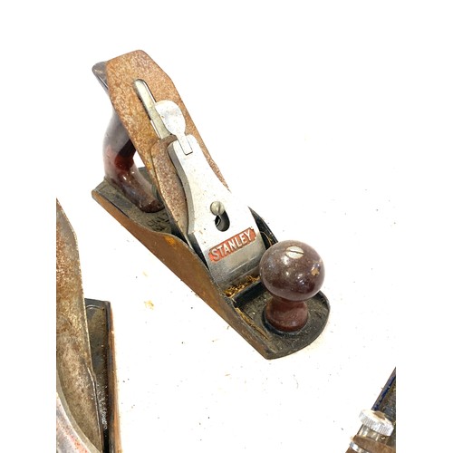 40 - Selection of woodwork planes to include 2 Stanley