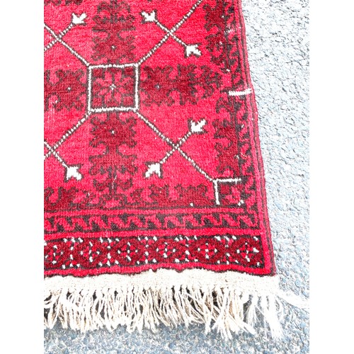 169 - Small prayer rug type measures approx 33 inches by 20 inches