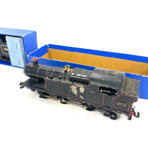 591 - Hornby 6664 locomotive and a boxed hornby 69567 locomotive