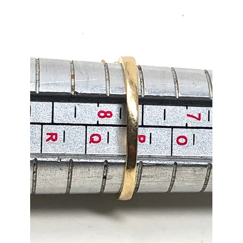 151 - 9ct gold clear stone charms ring (1.8g)