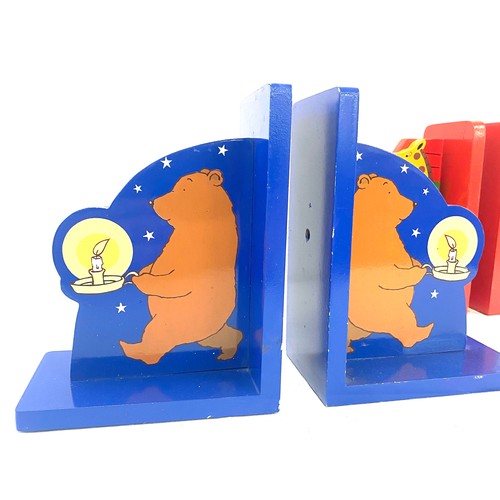 158 - Selection of nursery bookends