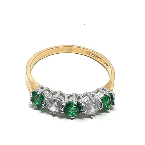161 - 14ct gold green & clear stone dress ring (2.6g)