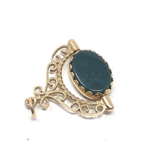173 - 9ct gold vintage carnelian & bloodstone swivel fob pendant (3.4g)