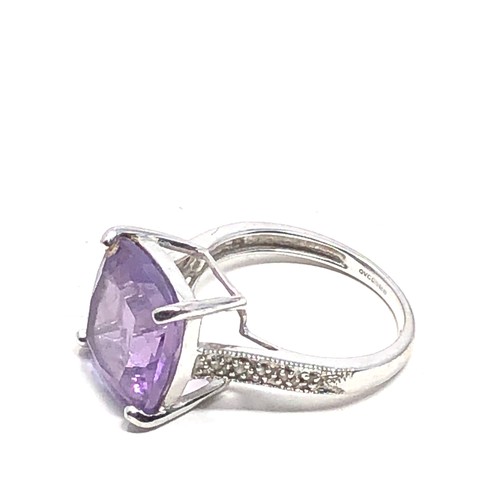 219 - 9ct white gold amethyst & diamond dress ring (4.4g)