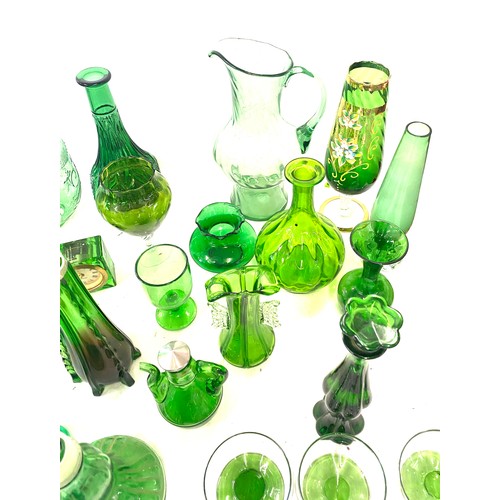 183 - Selection of coloured glassware