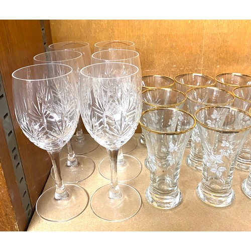 123 - Large selection of glassware