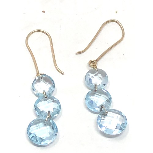 175 - 10ct gold faceted blue topaz drop earrings (2.8g)