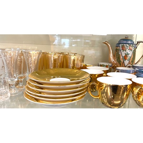 459 - Large selection of miscellaneous to include part tea service, glassware etc