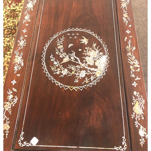 427A - Large fine quality Chinese or Oriental Mother Of Pearl sideboard server some pieces of mop are missi... 