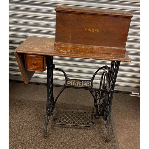 408 - Singer treadle sewing machine