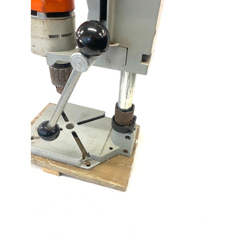 332 - Black and decker pillar drill, working order