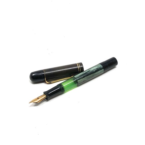 452 - 14ct gold Pelikan  fountain pen