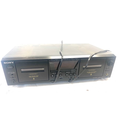41 - Sony stereo cassette deck tc-we475, untested