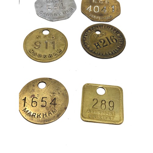 470 - 12 vintage miners pit tokens