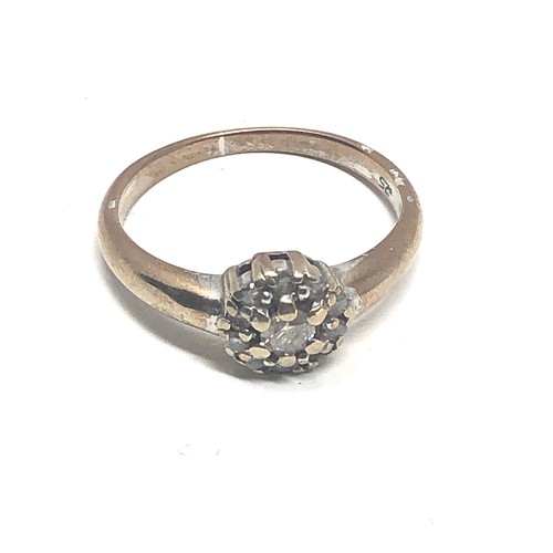 74 - 9ct gold vintage diamond ring (2.1g)