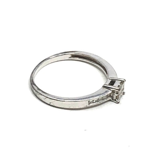 116 - 9ct white gold diamond ring (2g)