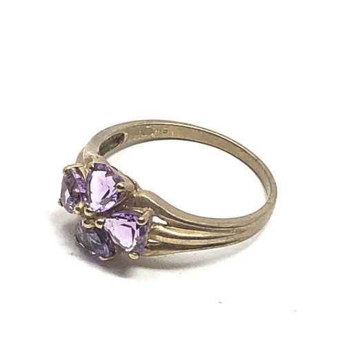 81 - 9ct gold amethyst  ring (2.5g)