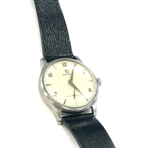 430 - Vintage Gents Omega wristwatch the watch is ticking