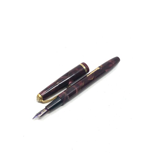 457 - Conway stewart dinkie 560 14ct gold nib fountain pen