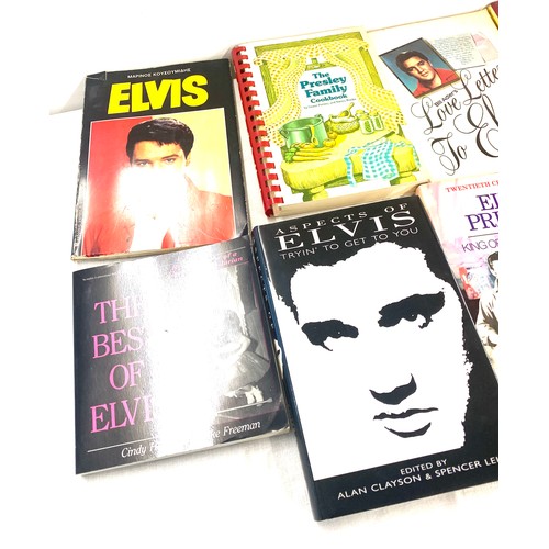 313 - Large selection of Elvis Presley books includes Elvis The TV Years, Elvis by Jerry Hopkins, The Best... 