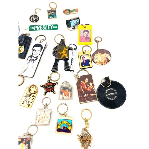 407 - Selection of assorted Elvis Presley collectors key rings