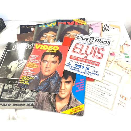 364 - Selection of Elvis Presley collectors magazines includes Elvis and madison square garden, Video revi... 