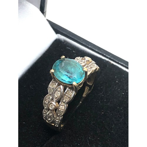 107 - 10ct gold vintage apatite & diamond dress ring (3.9g)