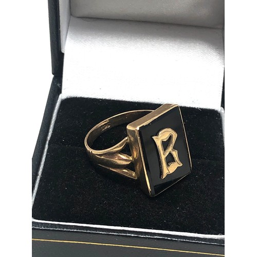 73 - 9ct gold antique initial ring (3.9g)