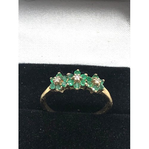 67 - 9ct gold diamond & emerald  ring (2.2g)