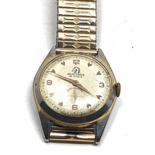 483 - Vintage Mustang 15 rubis gents wristwatch the watch is ticking