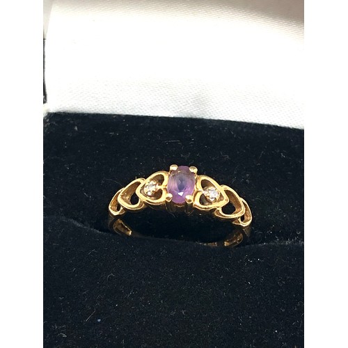 104 - 14ct gold amethyst & diamond ring weight 1.9g