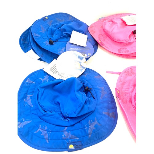 318 - Selection of childs Boys and Girls Adjustable size sun hats