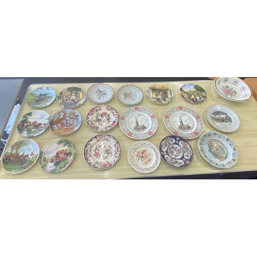 130 - Selection of collectors plates