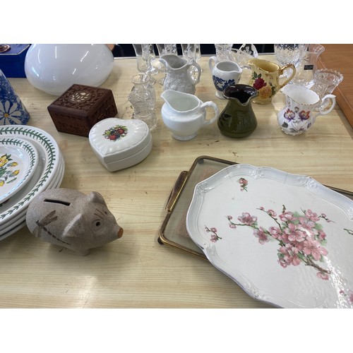 271 - Large selection of miscellaneous pottery to include  perfume bottles, Wedgwood plate, crystal glassw... 