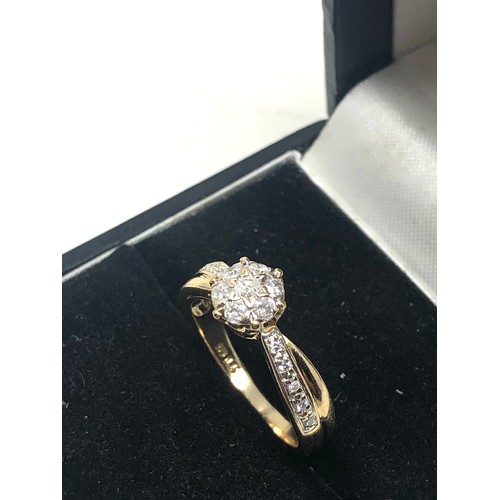 65 - 9ct gold diamond ring weight 2.2g 0.25ct diamonds