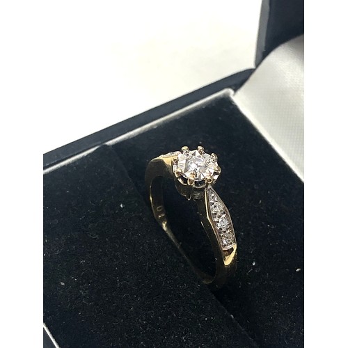 66 - 9ct gold diamond ring weight 2.1g 0.10ct diamonds