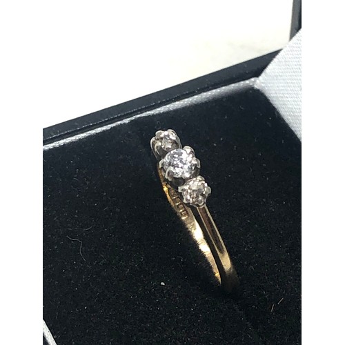 70 - 9ct gold diamond ring weight 2.4g