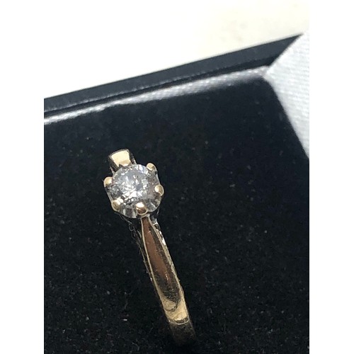 72 - 9ct gold diamond ring weight 2.3g 0.25ct diamond